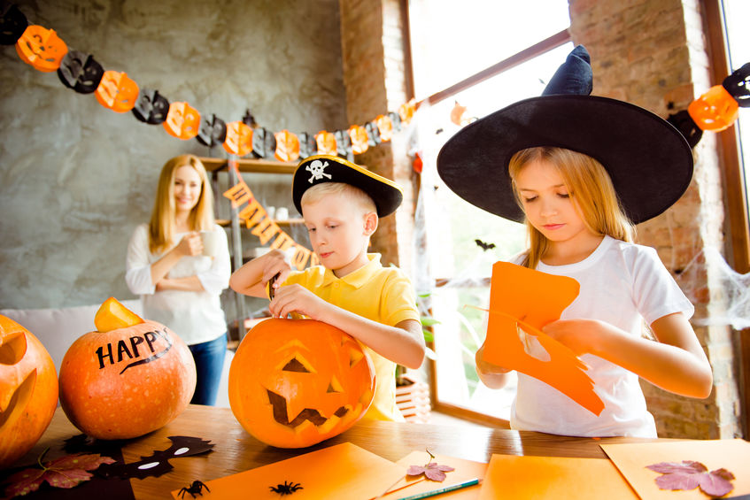 12 Halloween Crafts For Kids